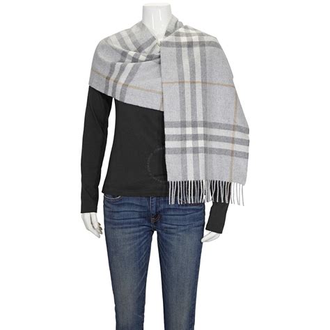 jomashop burberry scarf review|Burberry cashmere scarf reviews.